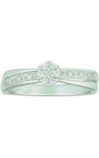 Bague solitaire accompagné